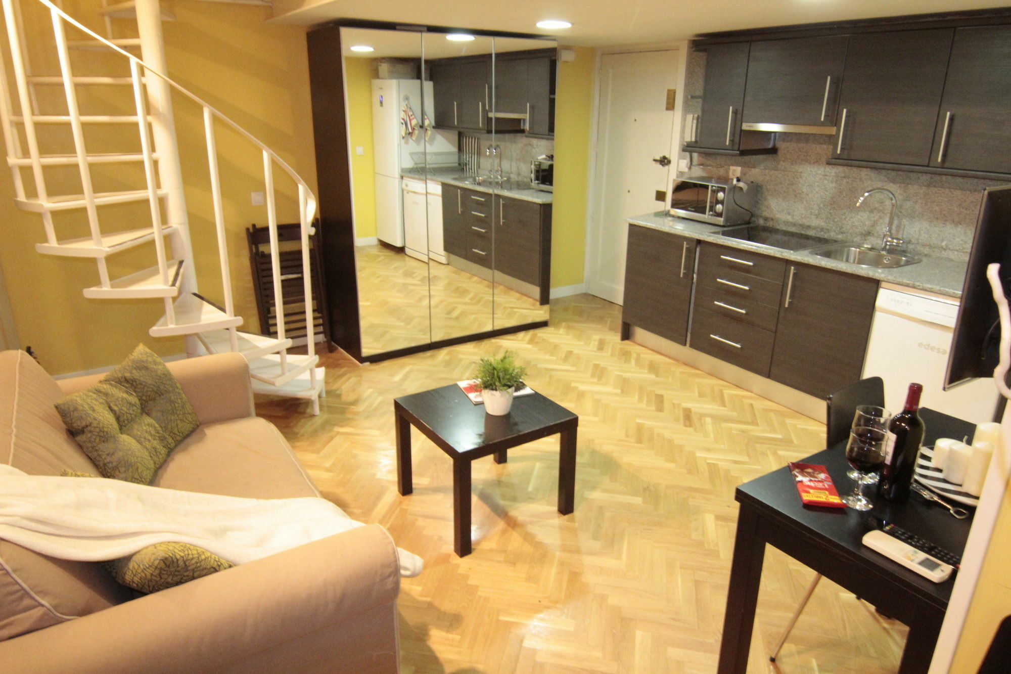 Sol Mayor Apartment Madrid Exterior foto